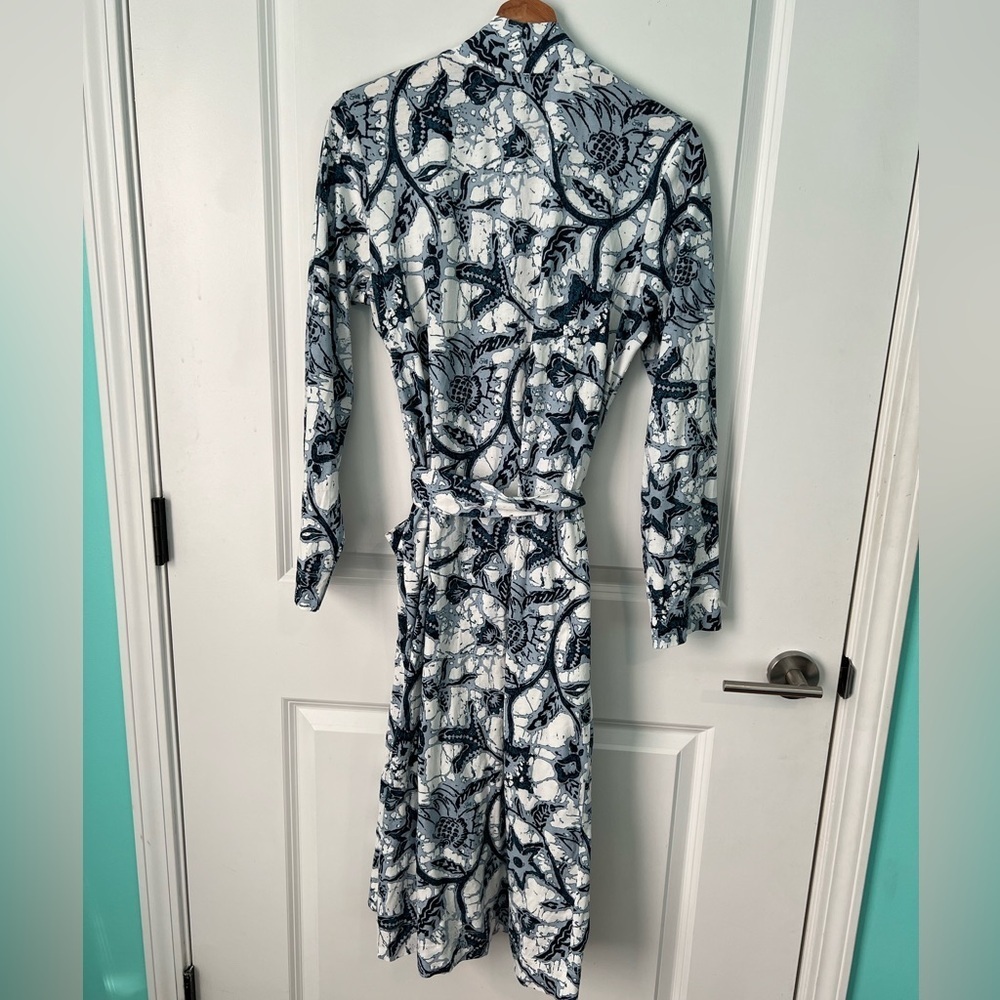 Peruvian Connection Navy and White Robe - Picture 7 of 10
